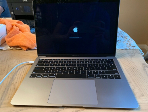 Apple MacBook Air 13.3 128GB SSD, Intel Core i5 8th Gen., 1.60 GHz, 8GB, Nairobi -  Kenya