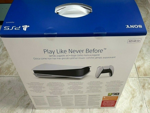   PLAYSTATION 5 BRAND NEW NEVER OPEN WITH ACCESSORIES, Ribeira Brava -  Cape Verde