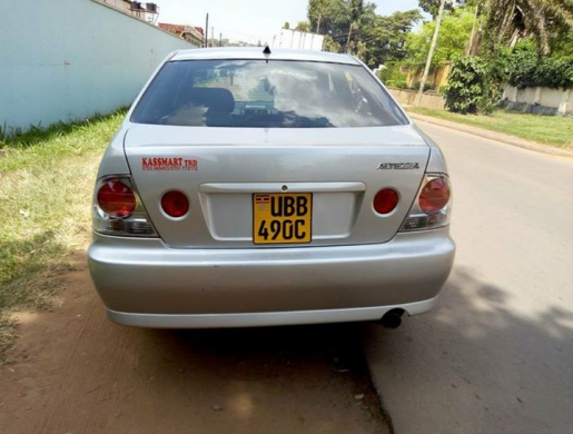 2000 model Altezza for sale, Kampala -  Uganda