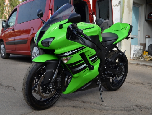 2010 Kawasaki  ZX6R Ninja, Kinshasa - Congo RDC