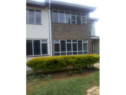 4 Bedroom Town House with SQ Guest House (Lavington), Nairobi -  Kenya