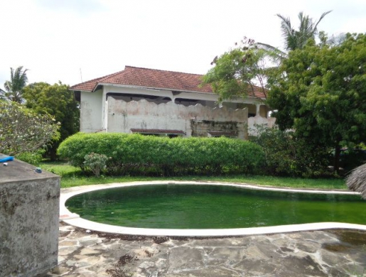 6 Bedroom Villa with swimming pool, Watamu Beach Malindi Asking - Kuprim Investments, Nairobi -  Kenya
