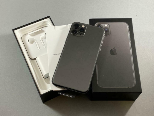 Apple iPhone 11, 11 Pro et 11 Pro Max en vente au prix de gros., Bischofshofen -  Algeria