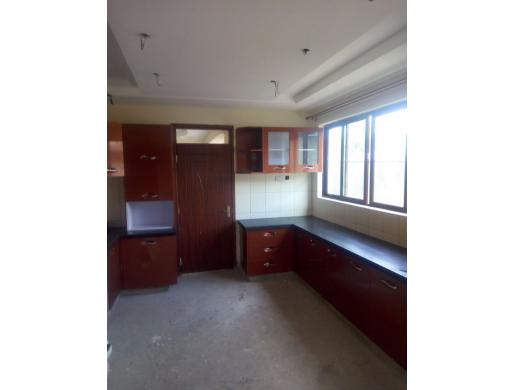 Elegant 5 Bedroom Town House (Karen), Nairobi -  Kenya