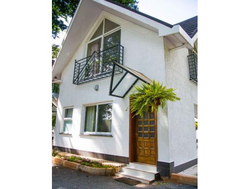 Gigiri,Gigiri Road,contemporary, furnished,three bedroom all en suite duplex apartment, Nairobi -  Kenya