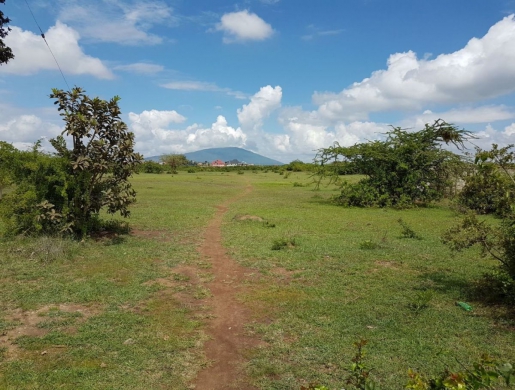 Land for sale along the Thika-Garissa Road, Nairobi -  Kenya