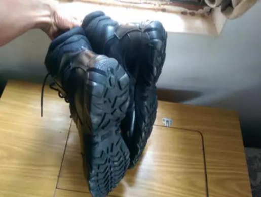 Mens shoes boots black Magnum cobra leather Waterproof Nvidia, Kampala -  Uganda