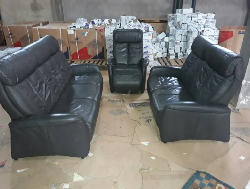 Salon en cuir, Yaoundé -  Cameroun