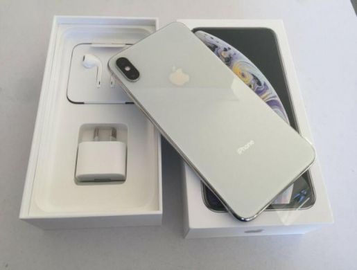 Selling Sealed Apple iPhone 11 Pro iPhone X (Whatsapp:+13072969231), Victoria; capital city -  Seychelles