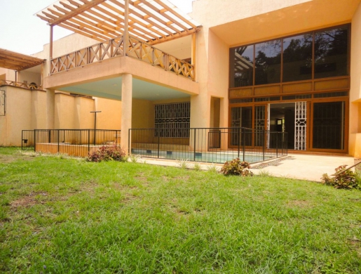 Spacious 5 Bedroom Townhouse With Pool, Nairobi -  Kenya