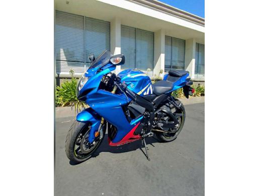 Suzuki gsx r750 available for sale, Nairobi -  Kenya