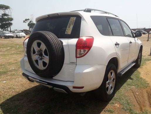 Toyota RAV4 , Garoua -  Cameroun