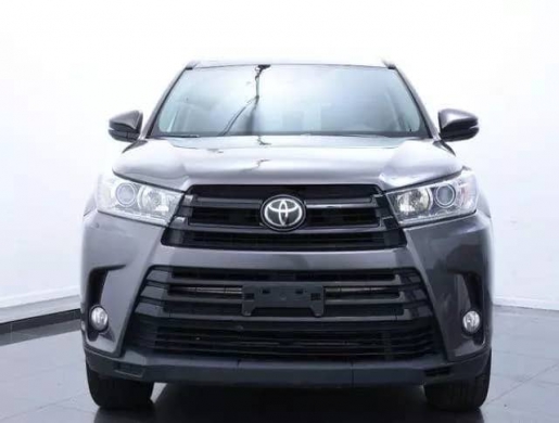 Used 2019 Toyota Highlander SE For Sale, Nairobi -  Kenya