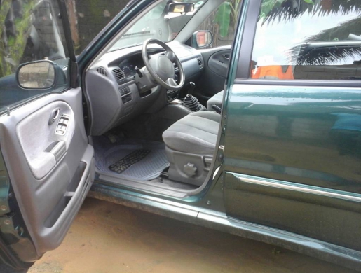 Voiture 4x4 tout terrain à louer, Douala -  Cameroun