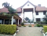 5 BEDROOM HOUSE TO LET AT LAVINGTON