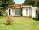 House to let in Muthaiga