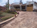 Kacyiru house for rent fully furnished 1000$